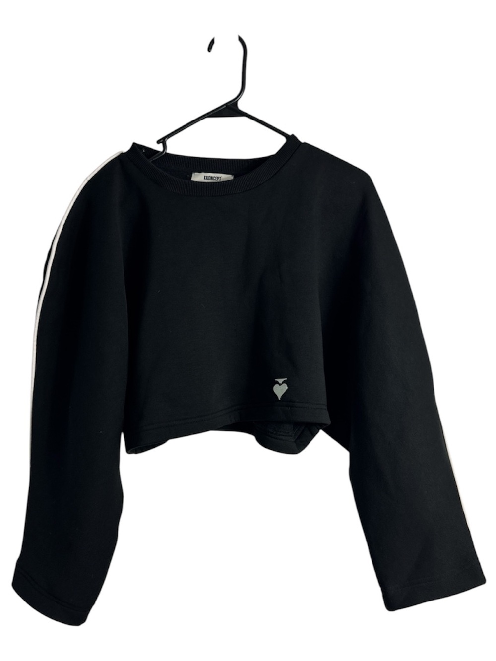 KKONCEPT Black Cropped Sweatshirt Size Medium
